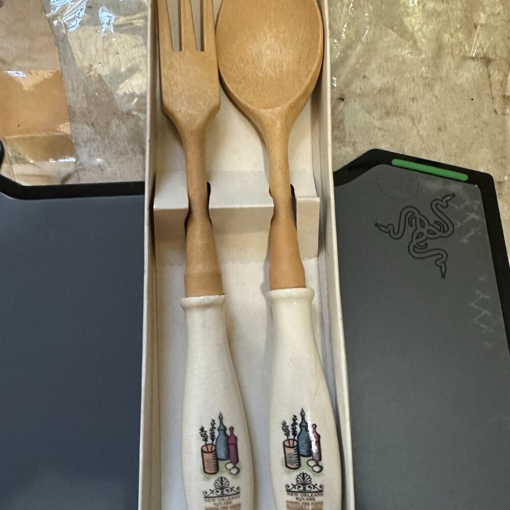 Vintage Disneyland New Orleans Square Fork & Spoon Gourmet Shop - Picture 3 of 5